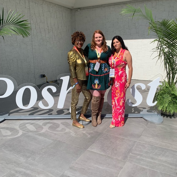 Meet your Posher, Celeste - Picture 6 of 16